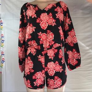 fraiche by J Floral long sleeve Romper